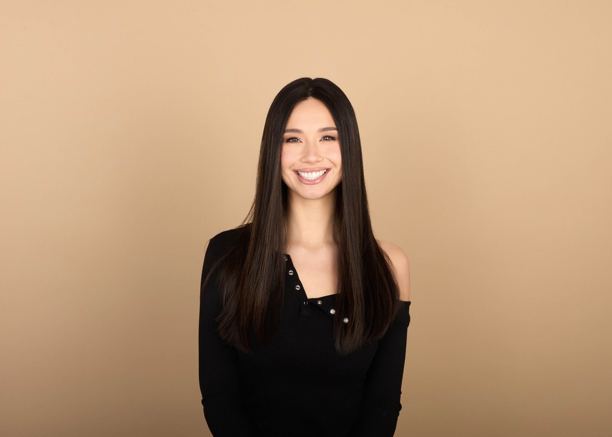 Model wearing 21" Renee