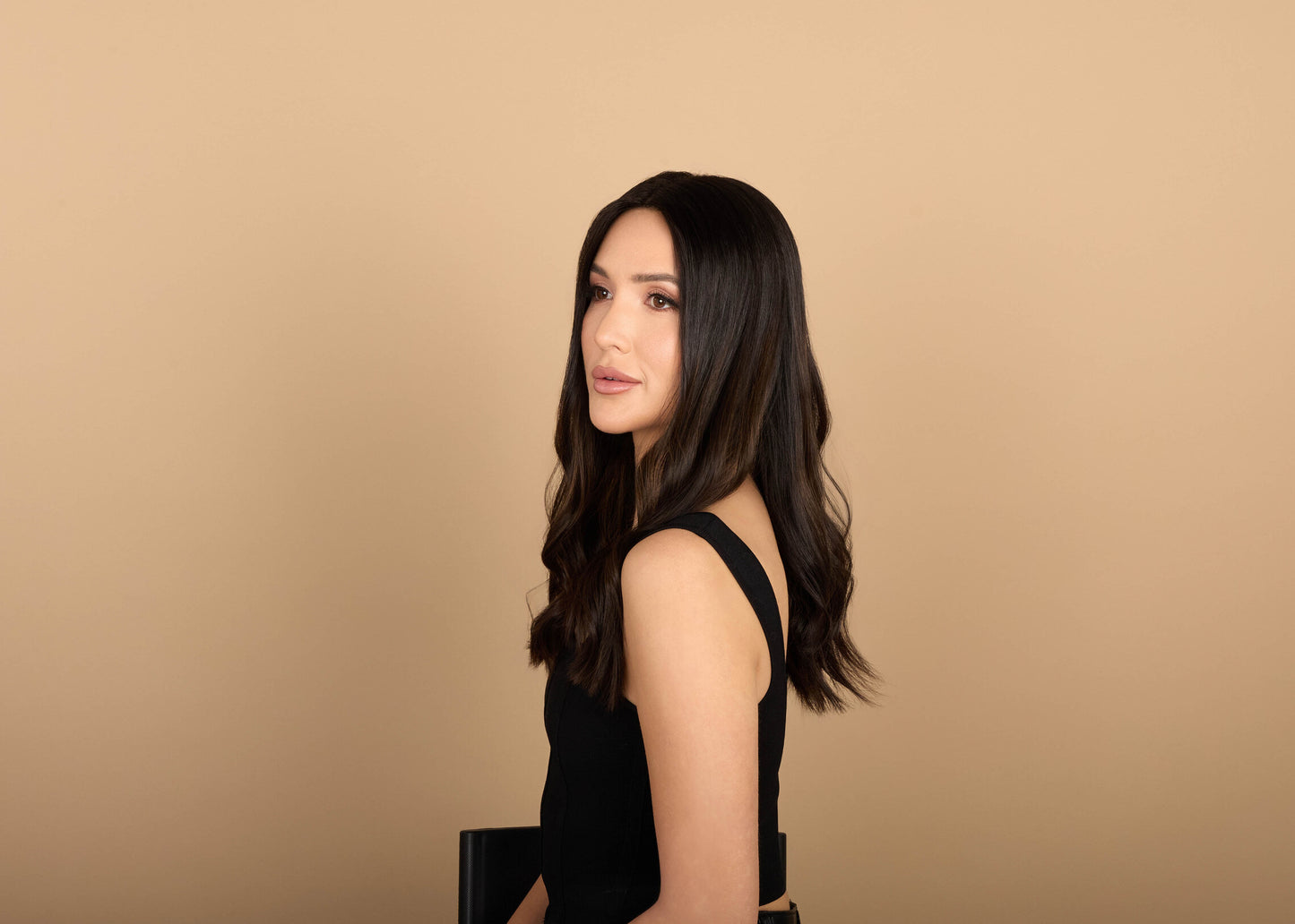 Model wearing 19" Gracy