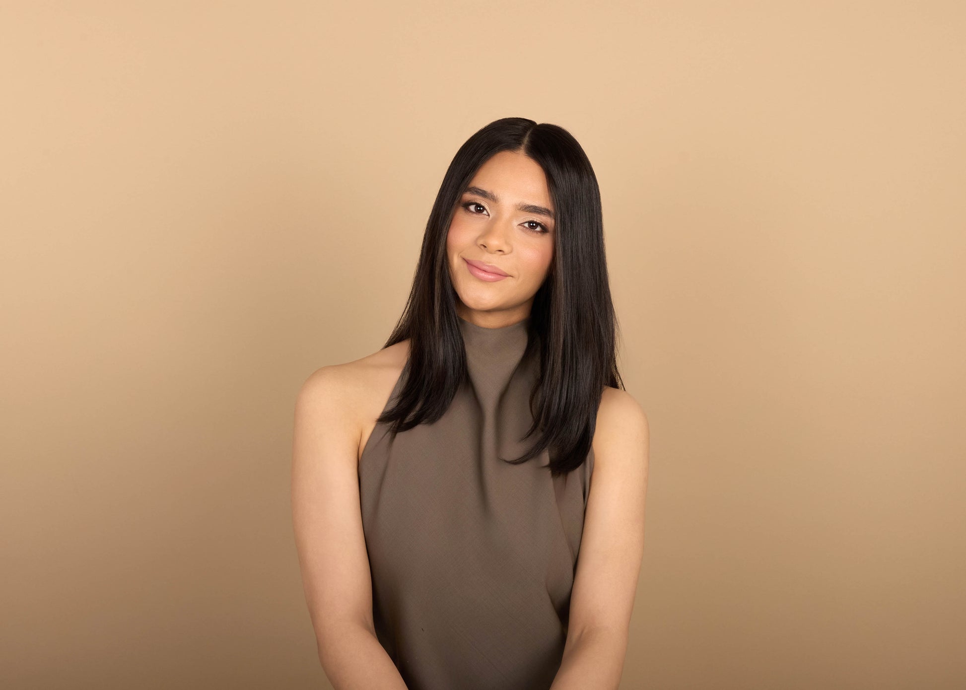 Model wearing 19" Celeste